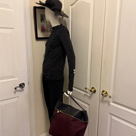 Gianni Chiarini
Leather handbag Very good condition Burgundy, Leather - Picture 9 of 14